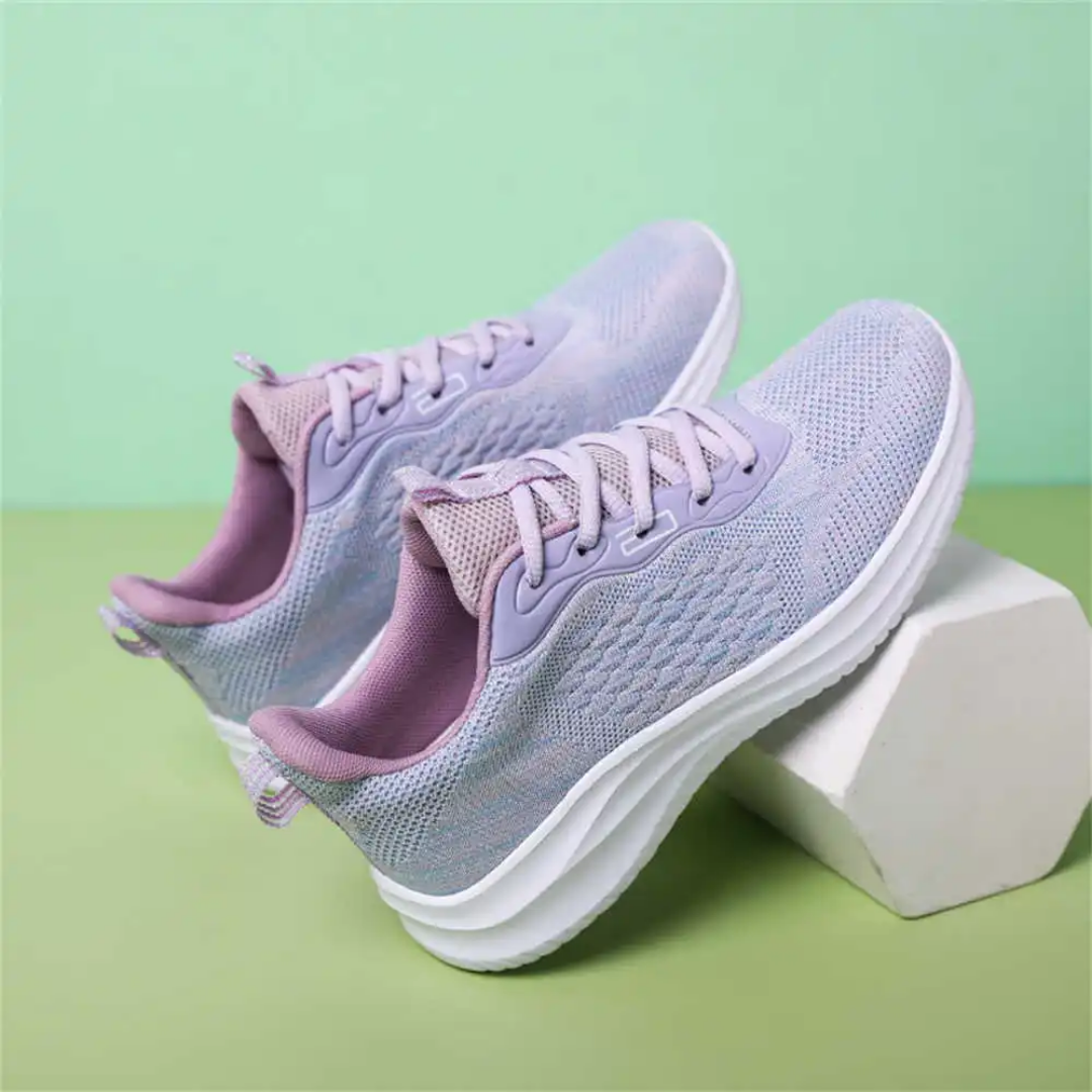 Sadoper OrthoCare – Chaussures ergonomiques pour femmes actives