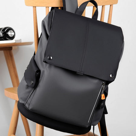 Sac à Dos USB 25L™ – Pratique, Spacieux & Élégant