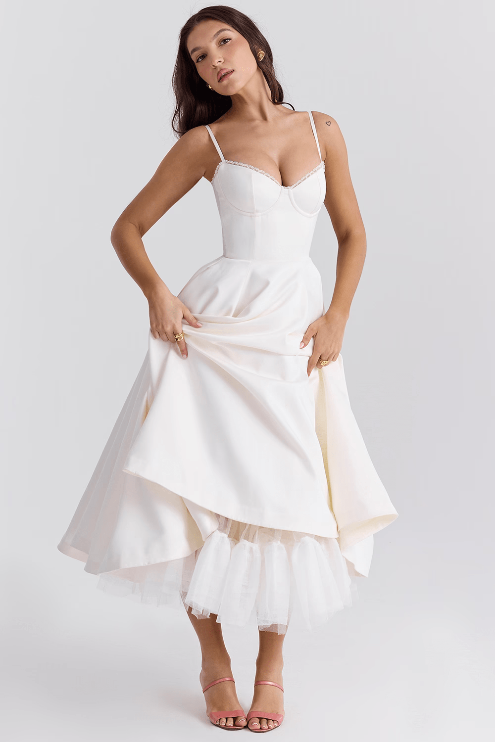 Robe évasée | Satin | Élégance et raffinement